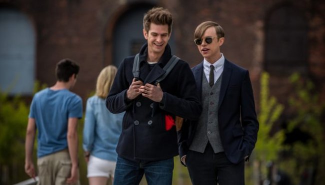 Критики сдержанно приняли «Нового Человека-паука 2: Высокое напряжение» - Трейлеры