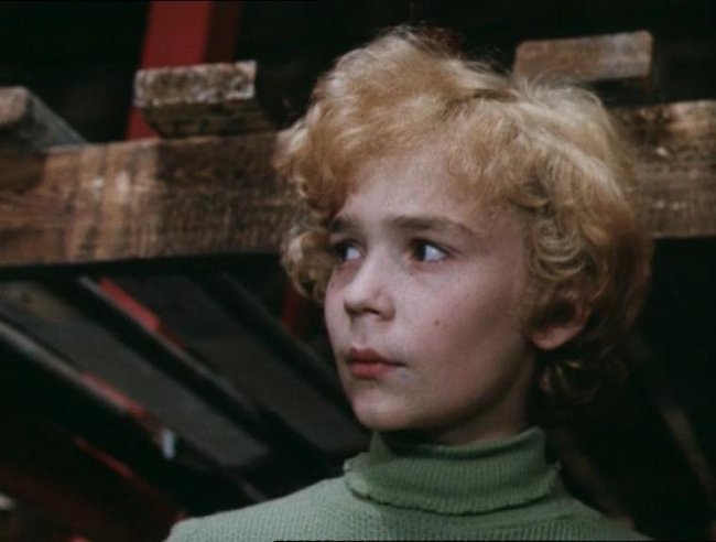 Фильм "Приключения Электроника" (1979) 3 серии - Трейлеры