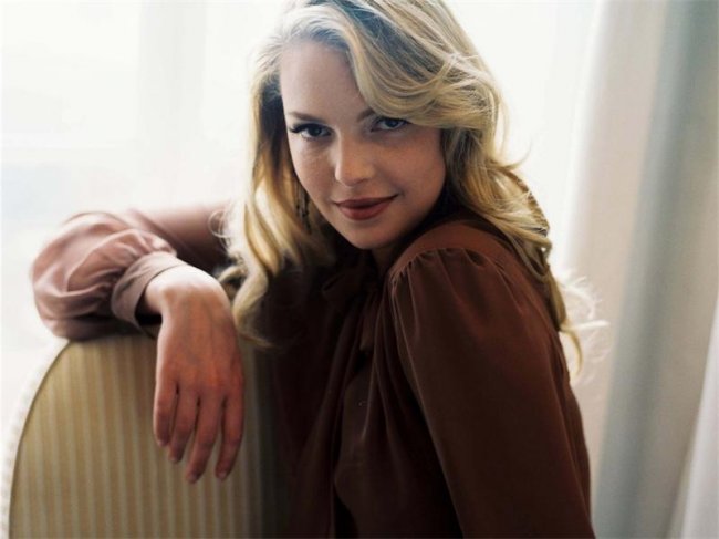 Кэтрин Хайгл, актриса - Трейлеры