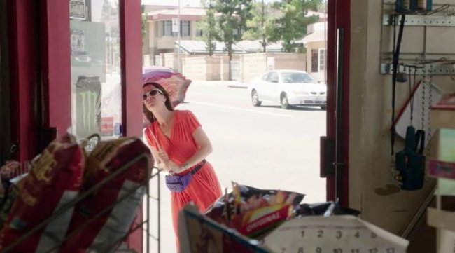 Добро пожаловать ко мне / Welcome to Me (2014) - Трейлеры