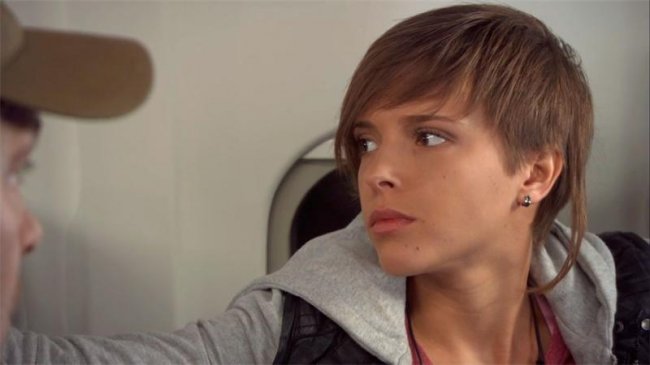 Галина Звягинцева: "В сериале "Выжить после" я делала партнеру массаж сердца" - Актрисы