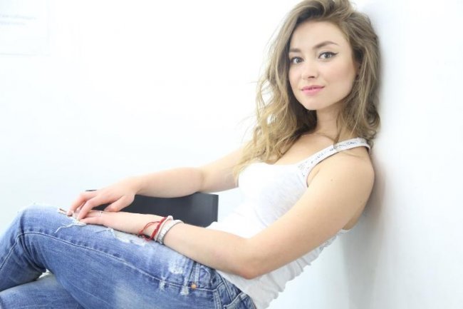 Актриса сериала "Молодежка" - Юлия Маргулис - Актрисы