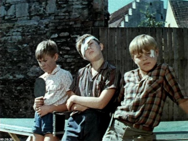 «Приключения жёлтого чемоданчика», фильм, 1970 г. - Трейлеры