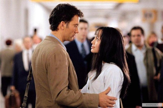 За гранью (2003) - Трейлеры