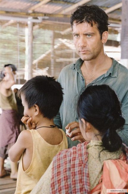 За гранью (2003) - Трейлеры