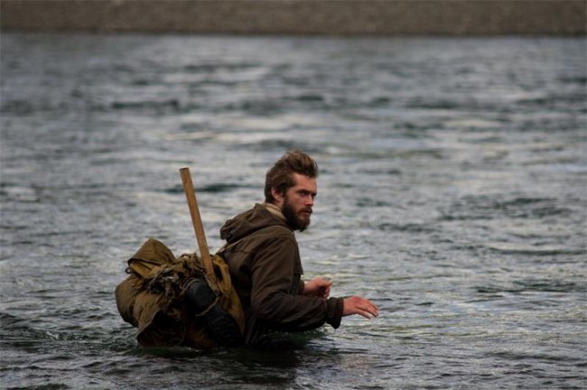 Территория (2014) - Трейлеры