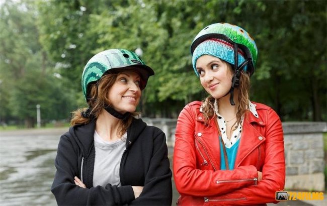 Погоня за красотой / Bad Hair Day (2015) - Трейлеры