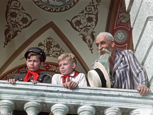 Фильм детства "Старик Хоттабыч" - Трейлеры