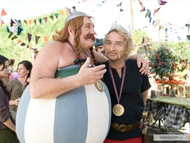 Астерикс и Обеликс в Британии - Трейлеры