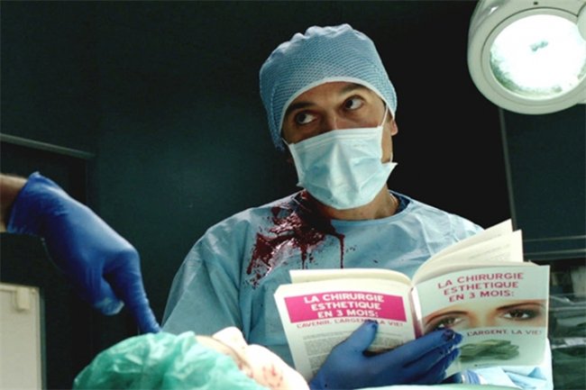 Клиника любви (La clinique de l'amour!) 2012 - Трейлеры