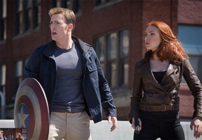 Первый мститель: Другая война - Трейлеры