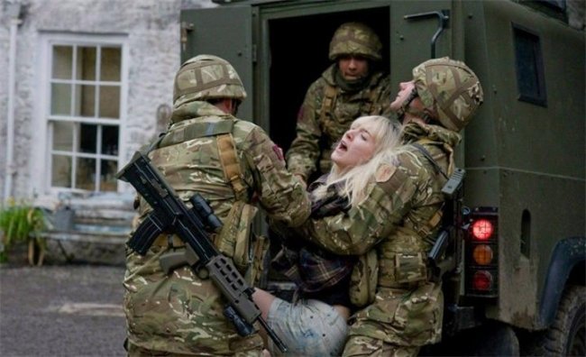 Как я теперь люблю (2014) - Трейлеры