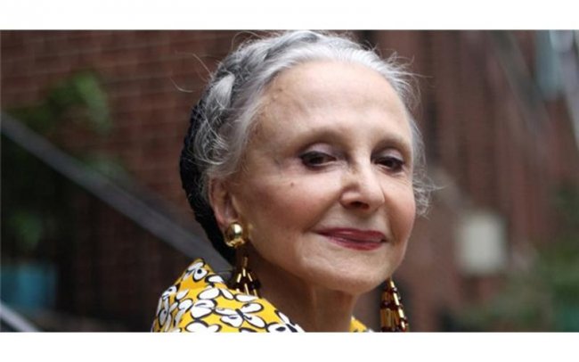 Дона Мария Джило: фото - Биографии