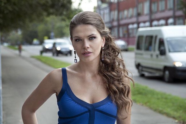 Юлия Галкина - Биографии