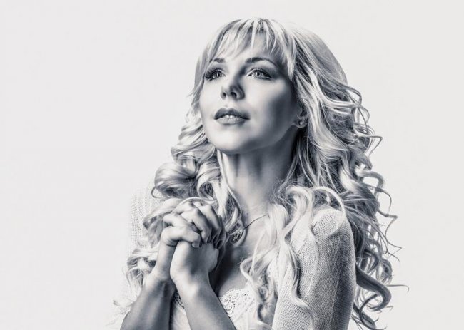 Виктория Лукина: соблазнительные фото - Биографии