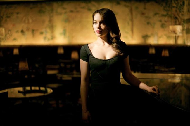 Эмилия Кларк. Биография - Биографии