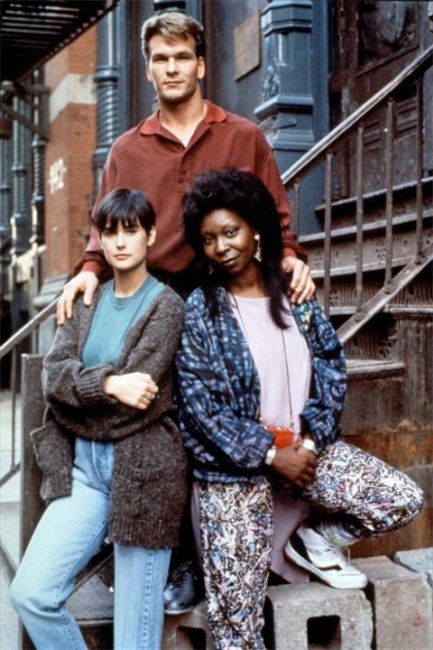 Привидение с Патриком Суэйзи - Трейлеры