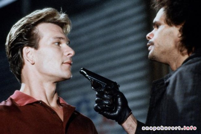 Привидение с Патриком Суэйзи - Трейлеры