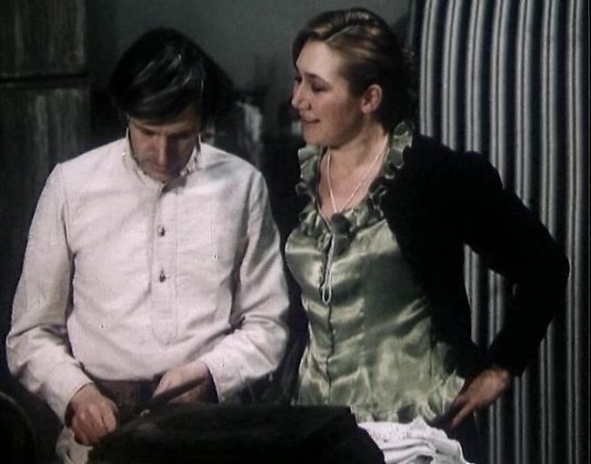 Фильм "Сентиментальный роман" (1976) - Трейлеры