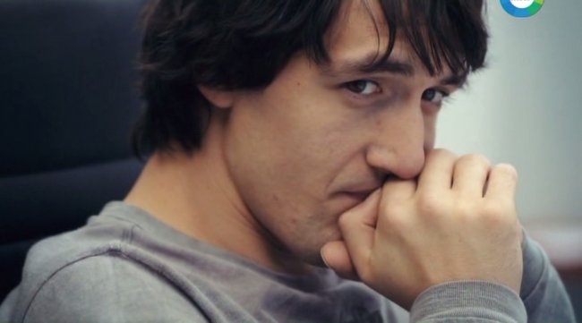 Виртуальная любовь (2012) - Трейлеры