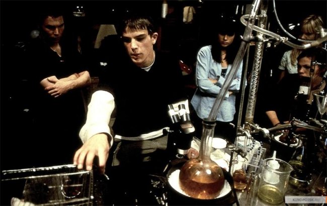 Факультет (1998) - Трейлеры