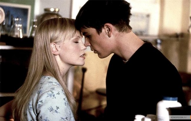 Факультет (1998) - Трейлеры