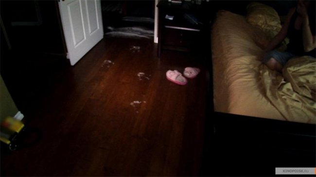 Паранормальное явление (2007) - Трейлеры