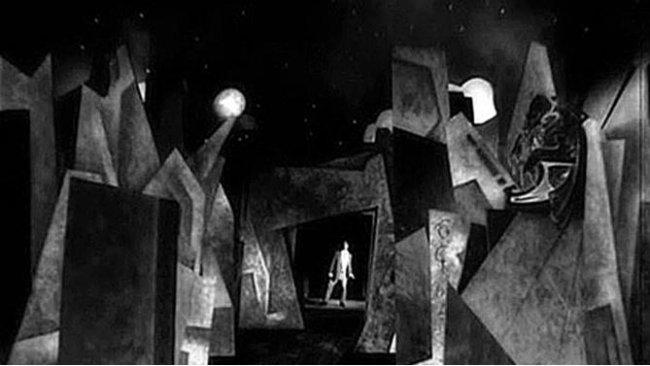 Кричи, бойся и моли о пощаде: 20 самых страшных фильмов по мотивам произведений Лавкрафта - Трейлеры