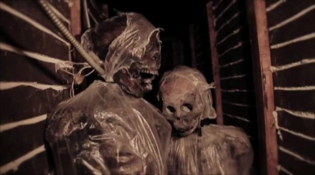 Цветы / Flowers (2015) - Трейлеры