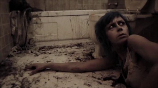 Цветы / Flowers (2015) - Трейлеры