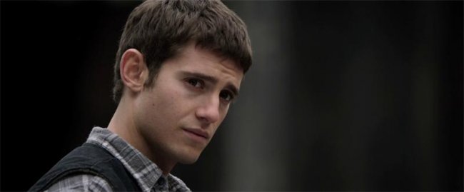 Не подавай виду / Something Wicked (2014) - Трейлеры