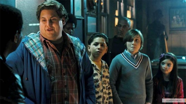 Нянь (2011) - Трейлеры