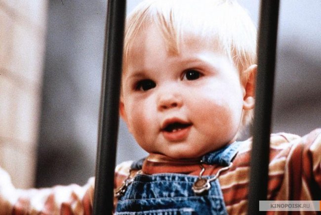 Младенец на прогулке, или Ползком от гангстеров (1994) - Трейлеры