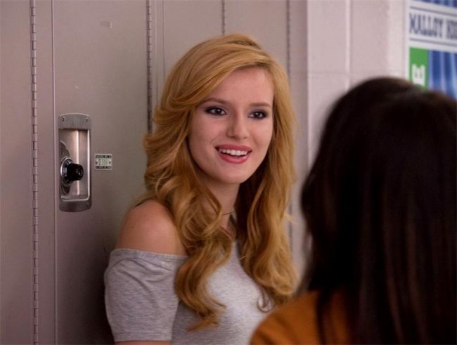 Простушка / The DUFF (2015) - Трейлеры