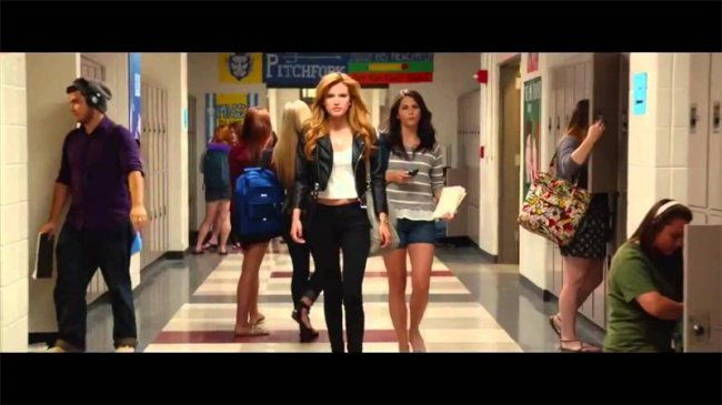 Простушка / The DUFF (2015) - Трейлеры