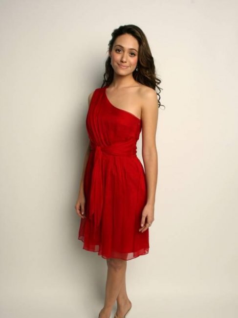 Эмми Россам, актриса - Актрисы