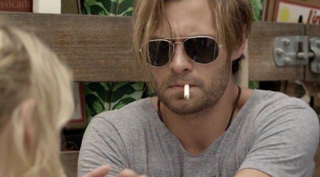 Одуревшие / Loaded (2015) - Трейлеры