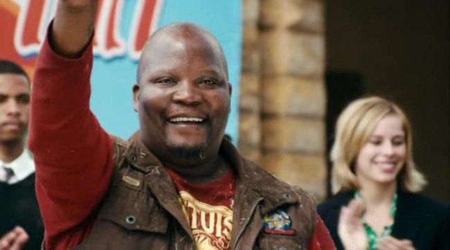 Безумная парочка / Mad Buddies (2012) - Трейлеры