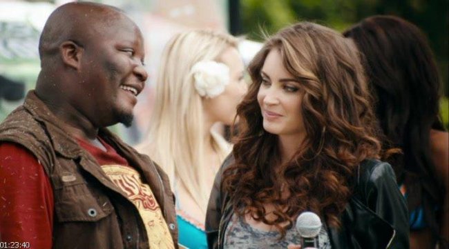 Безумная парочка / Mad Buddies (2012) - Трейлеры