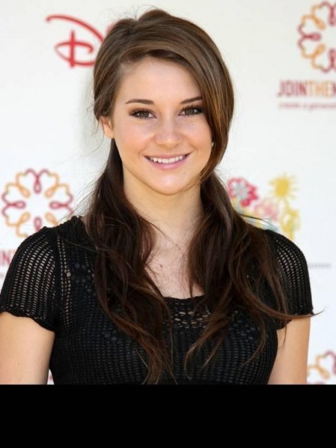 Шейлин Вудли, актриса - Актрисы