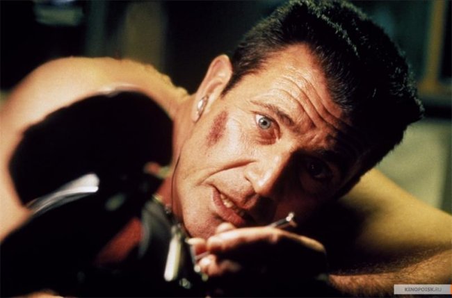 Отель «Миллион долларов» (1999) - Трейлеры