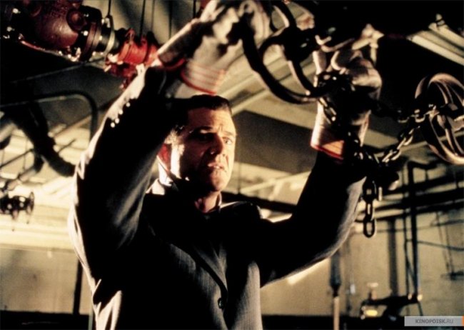 Отель «Миллион долларов» (1999) - Трейлеры