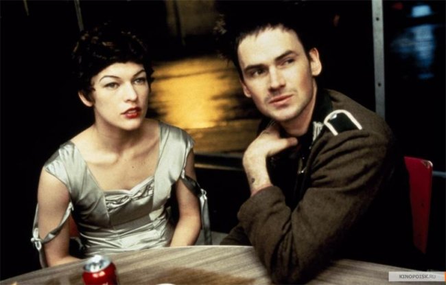 Отель «Миллион долларов» (1999) - Трейлеры