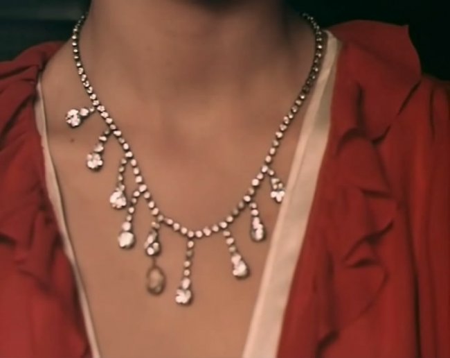 "Колье Шарлотты" - Трейлеры