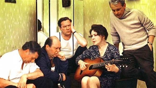 Песня из к-ф Белорусский вокзал.Булат Окуджава - Трейлеры