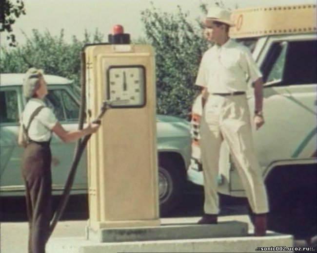 «Королева бензоколонки», художественный комедийный фильм, 1962 год - Трейлеры