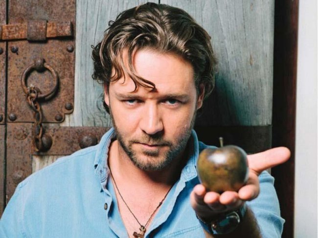 Рассел Кроу - Биографии