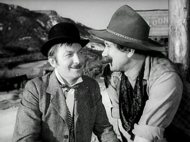 Деловые люди - Трейлеры