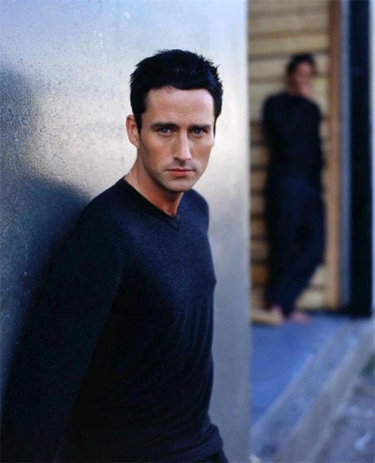 Актер Гленн Куинн - Биографии