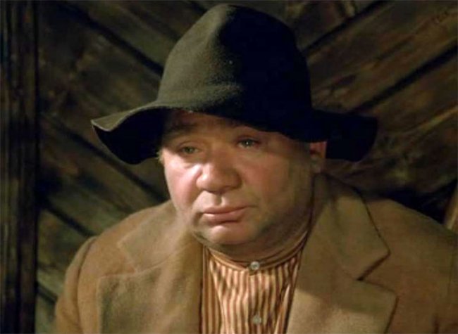 За спичками (1980 года) - Трейлеры